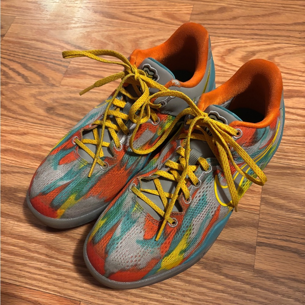 Nike Kobe 8 Boys 5Y Venice Beach Shoes Sneakers Trainers Basketball Youth